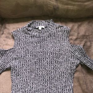 Adorable Off the shoulder grey dress